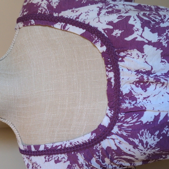 Flowered Blouse - Picture 2 of 6